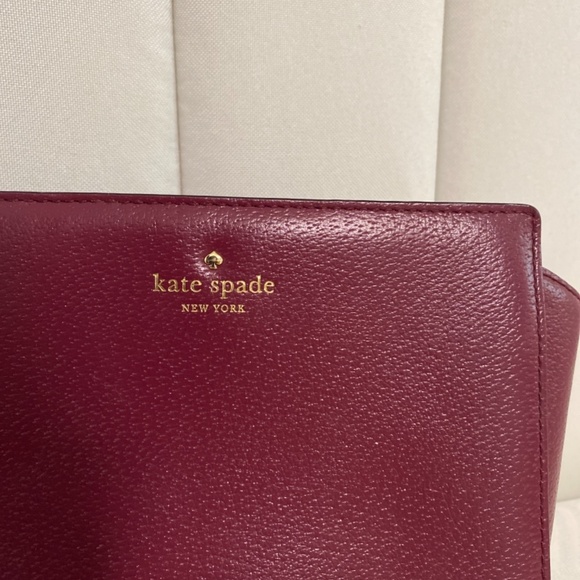 Kate Spade Hayden Crossbody Burgundy Bag - Picture 2 of 6